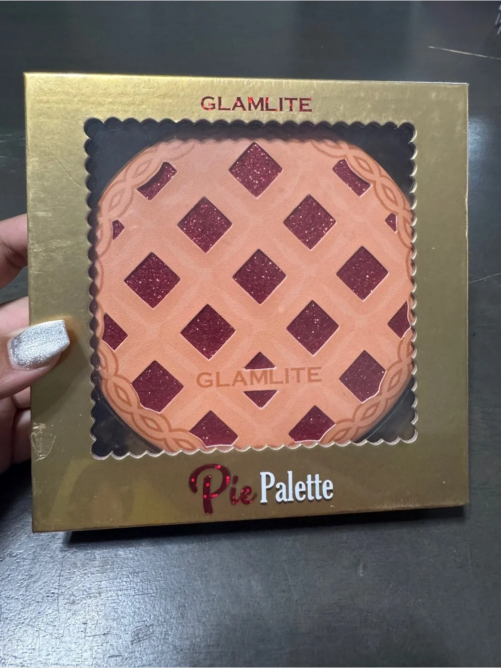 Glamlite Pie Palette Eyeshadow Palette - Orange & Burgundy Shades